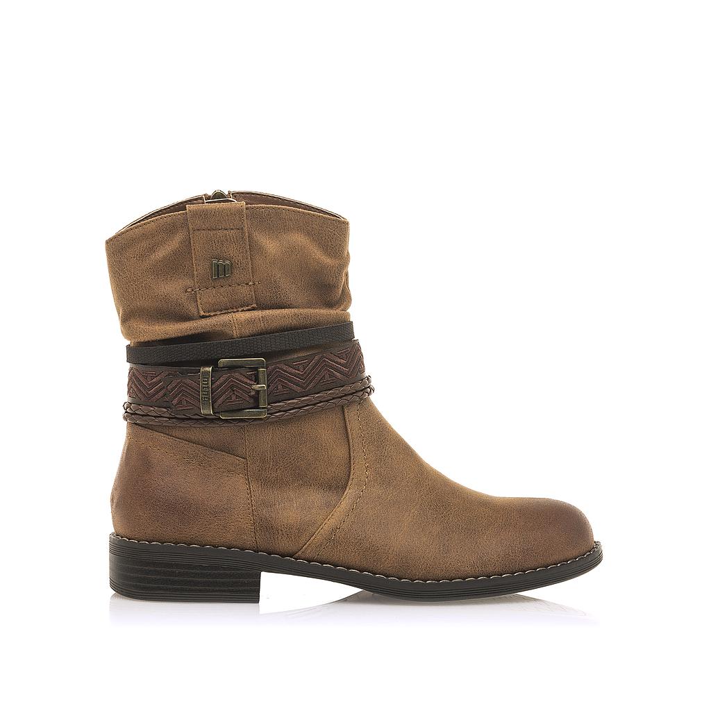 BOTÍN CAMPERO CORREAS