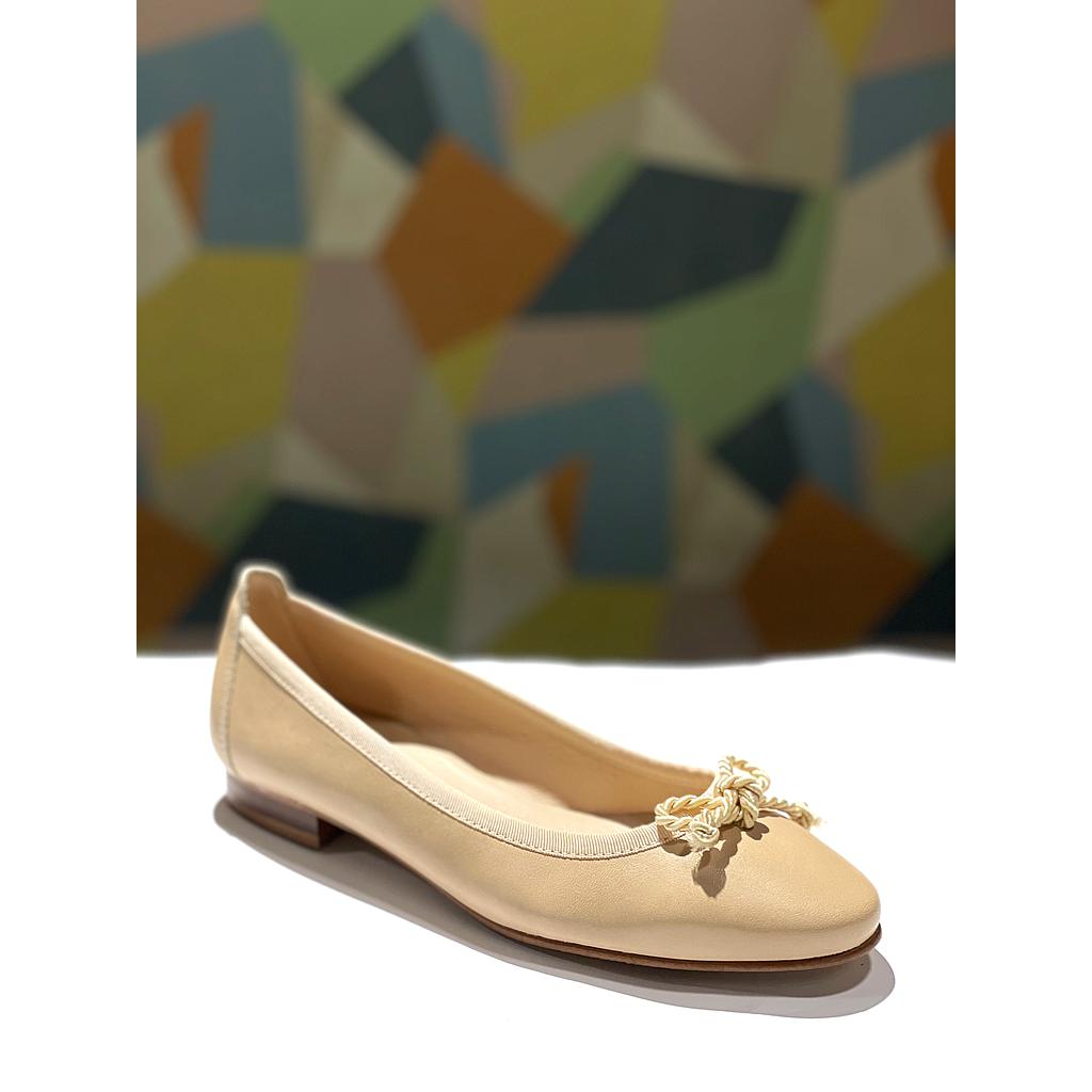 BAILARINA CRIMEA LAZO