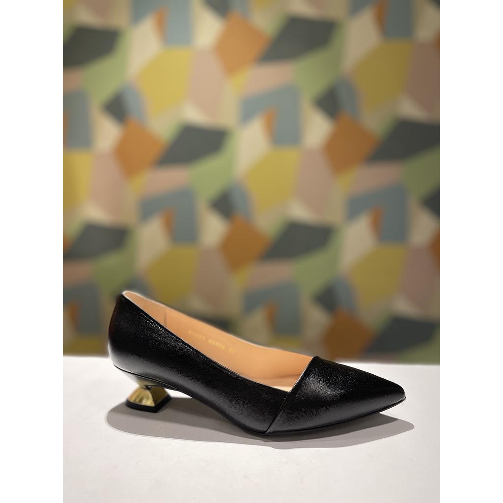 SALÓN TACÓN GEOMÉTRICO