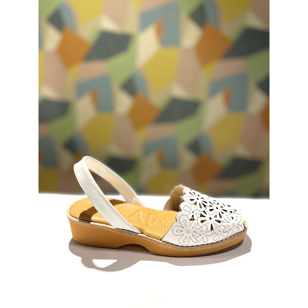 MENORQUINA TROQUELADOS FLOR