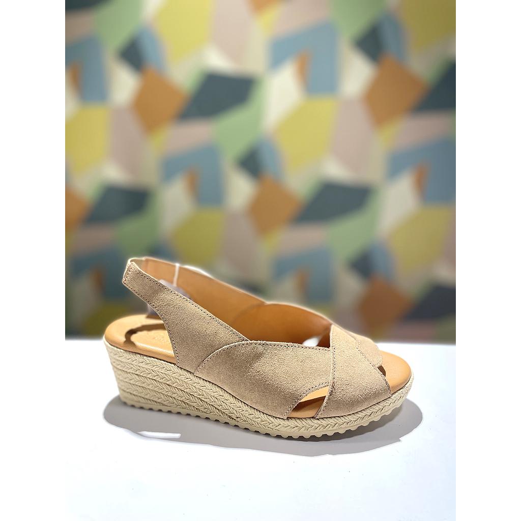 SANDALIA CUÑA TRENZA