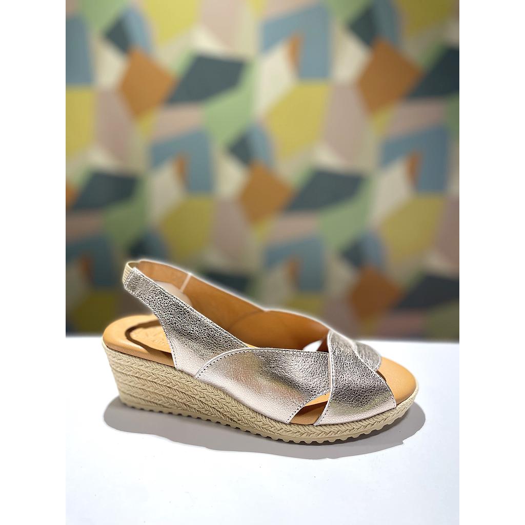 SANDALIA CUÑA TRENZA