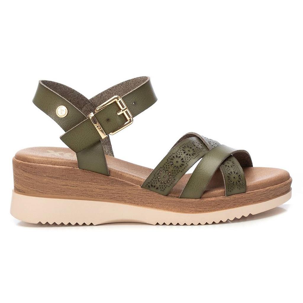 SANDALIA TIRAS TROQUELADO