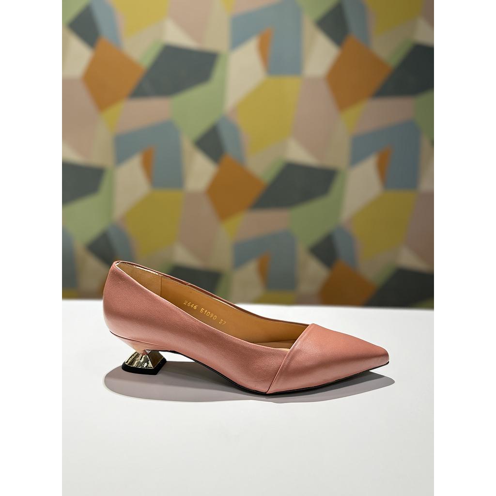 SALÓN TACÓN GEOMÉTRICO