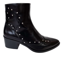 BOTÍN TACHAS CAMPERO